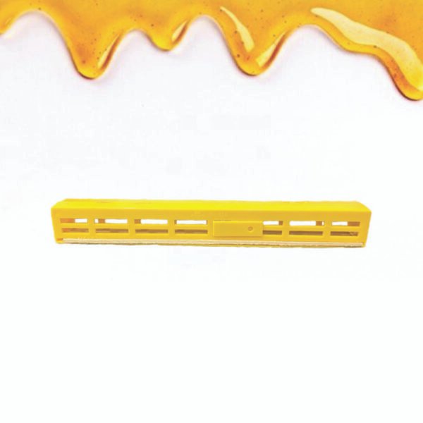 Taxtadan hazırlanmış ana arı qəfəsi